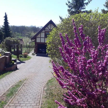 Appartement Zur Saaleaue *